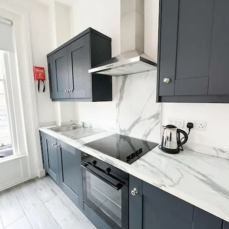 Charming 1 Bed Apt Opposite St Patricks Cathedral *